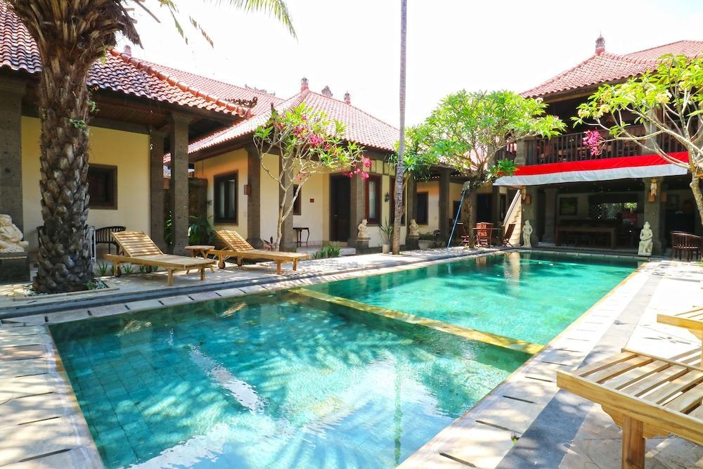 Puri Yuma Hotel เดนปาซาร์ ภายนอก รูปภาพ