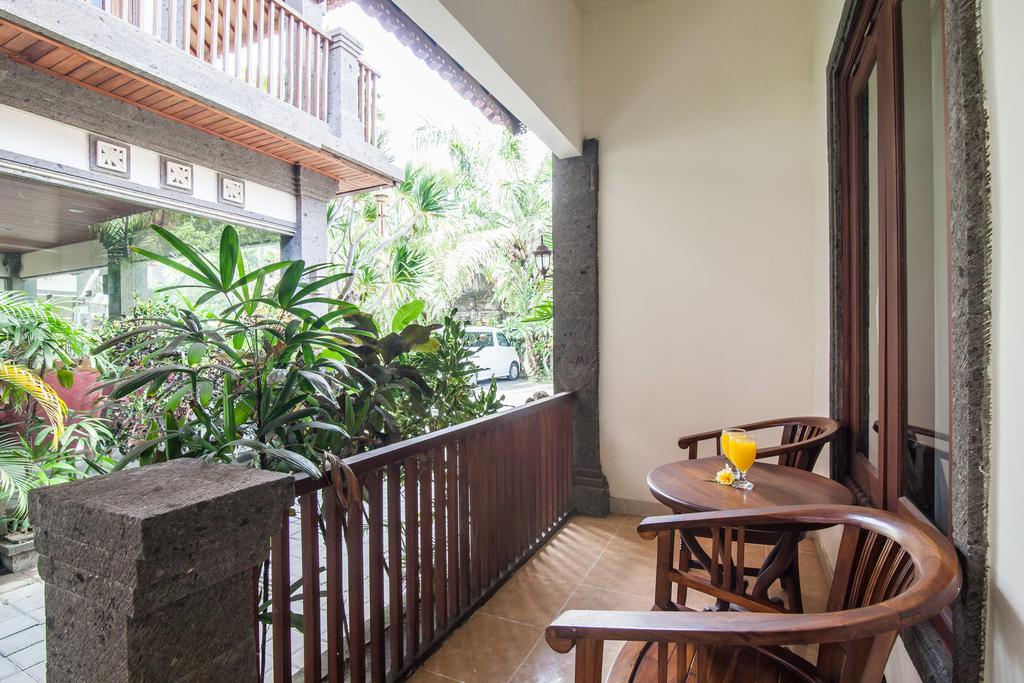 Puri Yuma Hotel เดนปาซาร์ ภายนอก รูปภาพ
