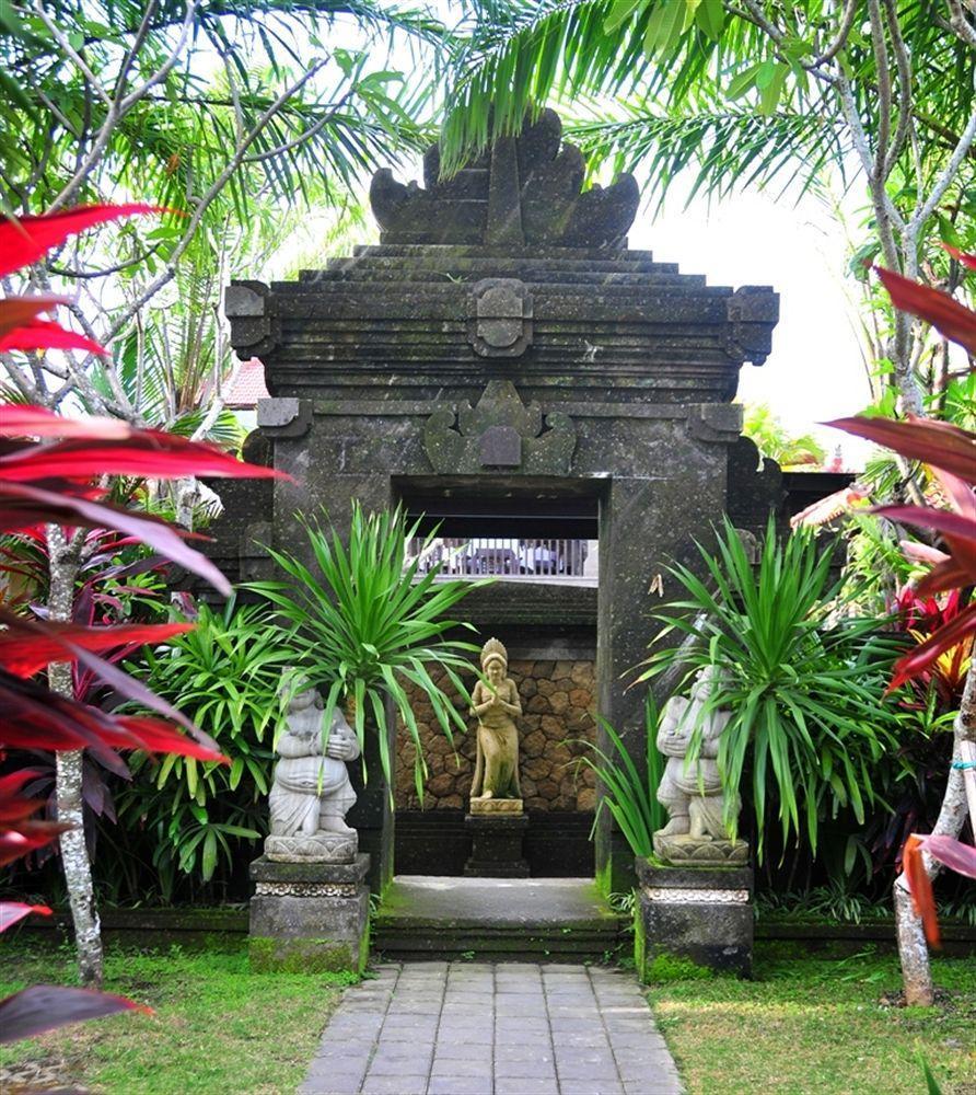 Puri Yuma Hotel เดนปาซาร์ ภายนอก รูปภาพ