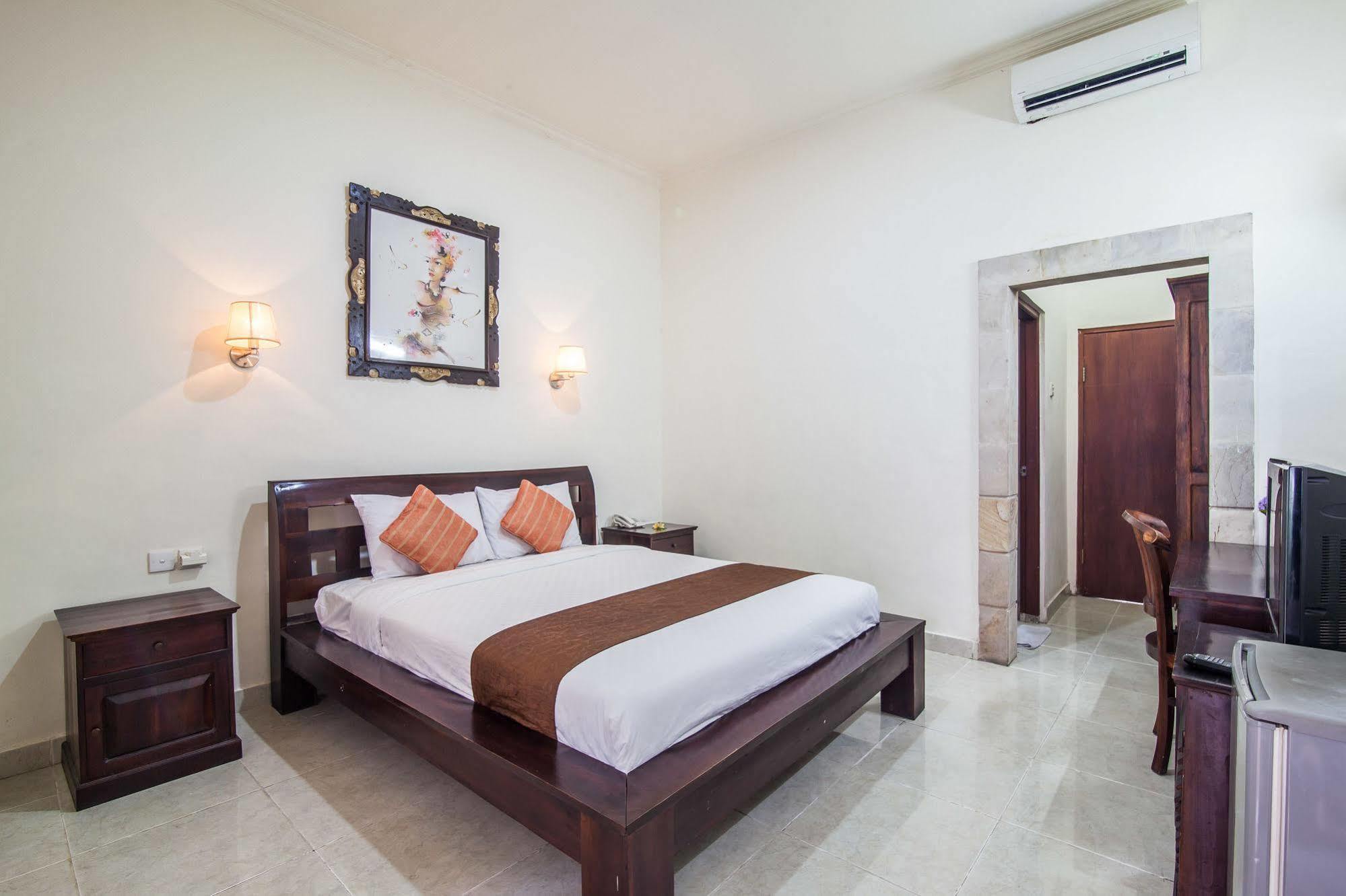 Puri Yuma Hotel เดนปาซาร์ ภายนอก รูปภาพ