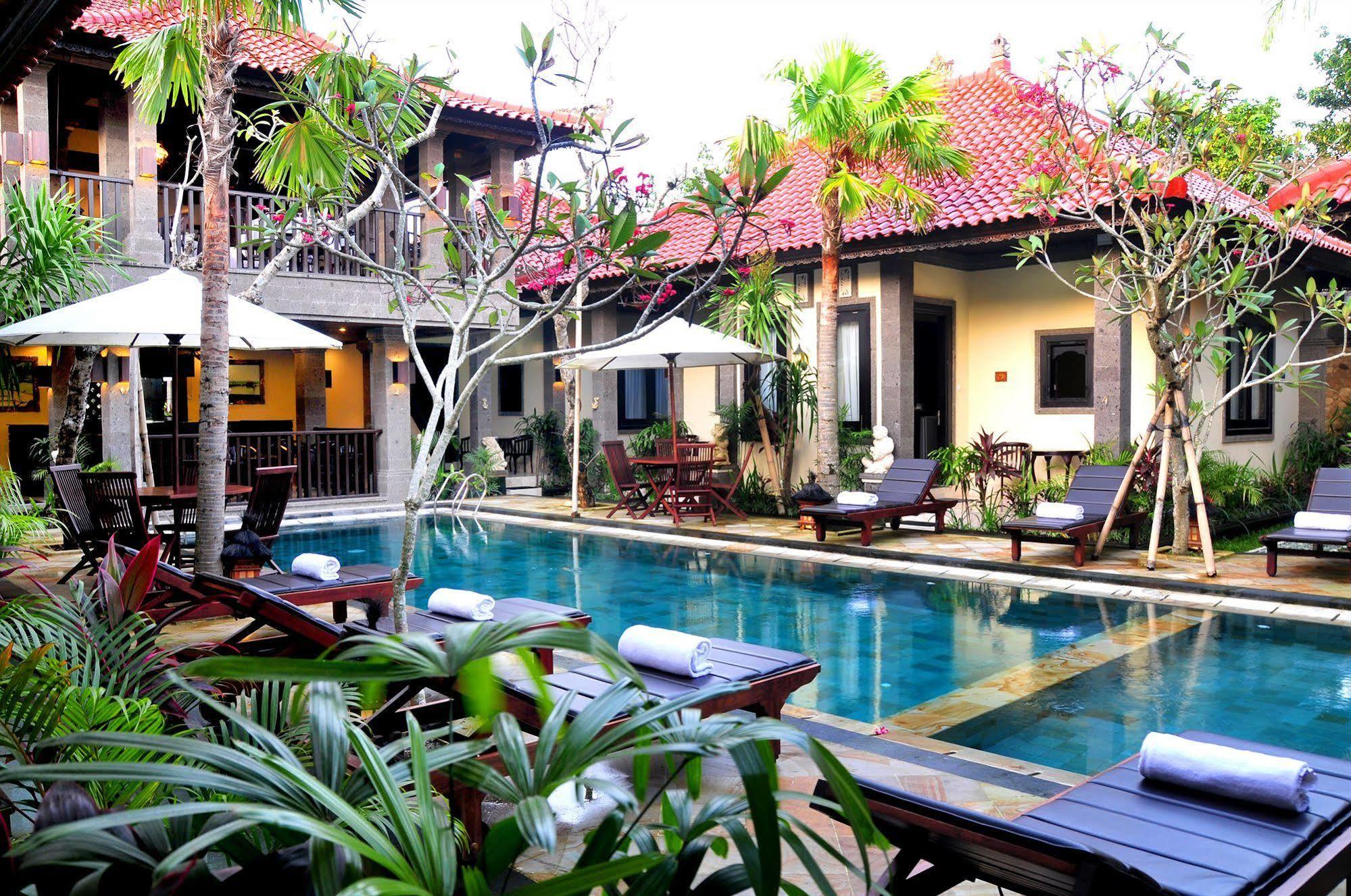 Puri Yuma Hotel เดนปาซาร์ ภายนอก รูปภาพ