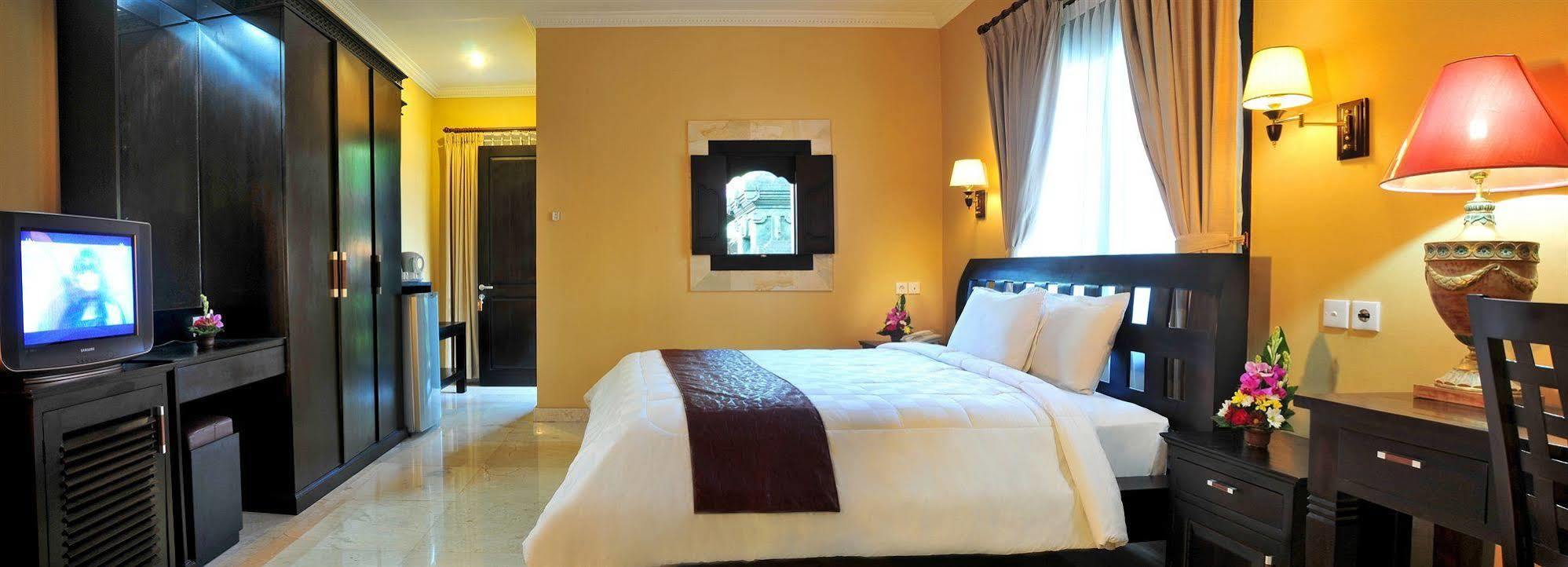 Puri Yuma Hotel เดนปาซาร์ ภายนอก รูปภาพ