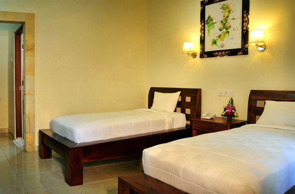 Puri Yuma Hotel เดนปาซาร์ ภายนอก รูปภาพ